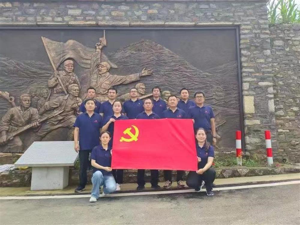 匠心智造 ——中共山東金鐘科技集團(tuán)股份有限公司大衡液壓支部委員會(huì)